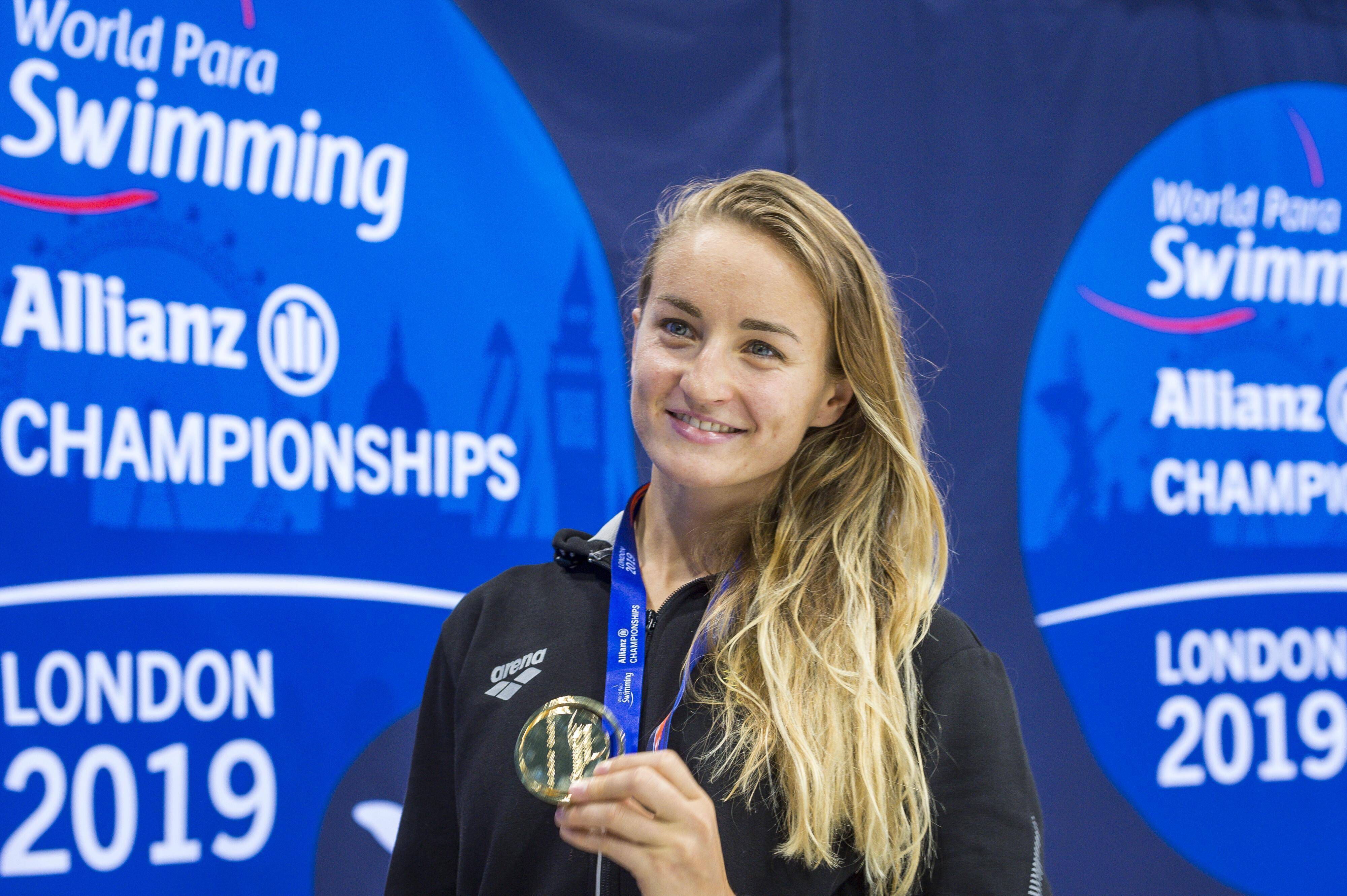 Elena Semechin krawzow schwimmerin