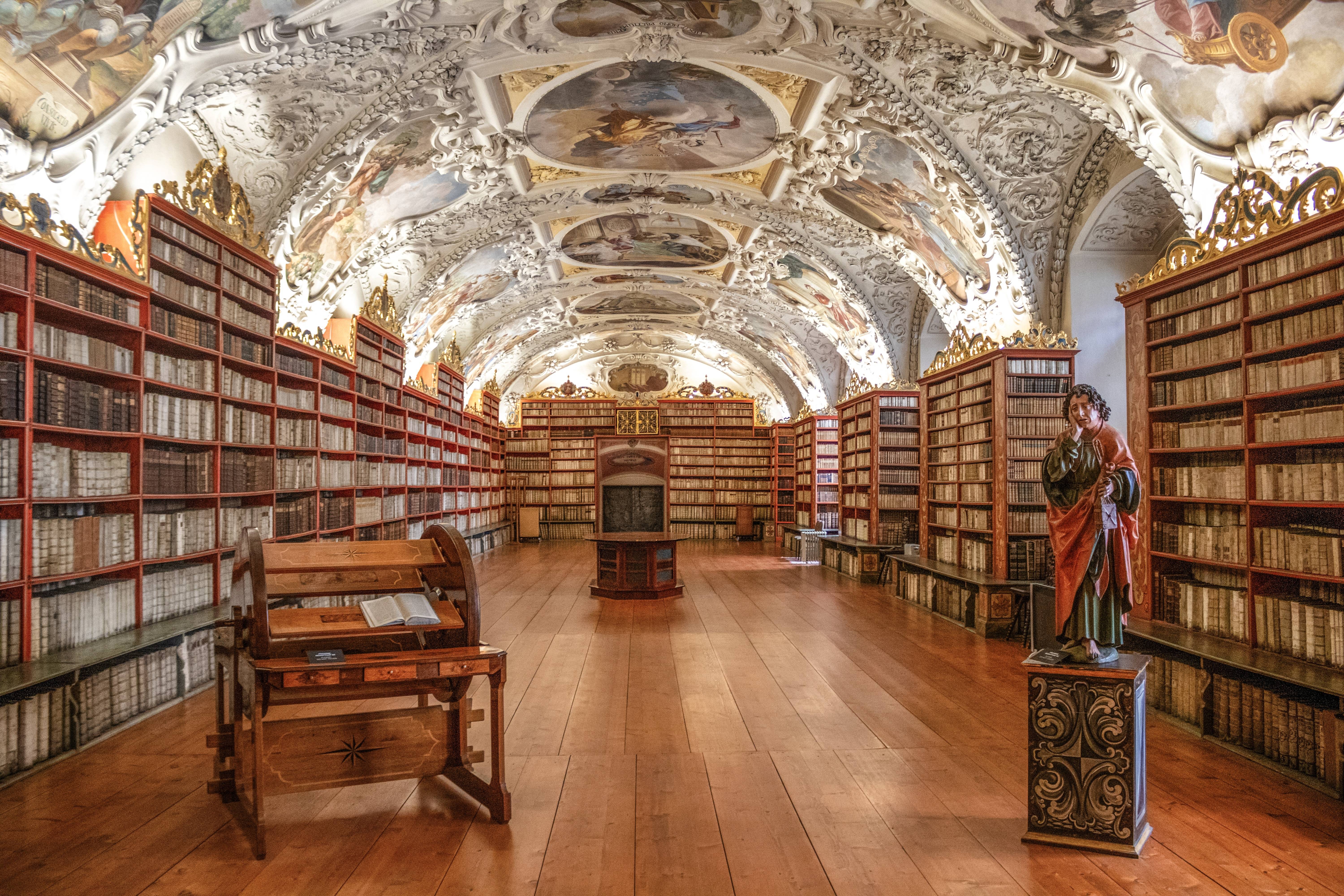 Klosterbibliothek (Symbolbild)