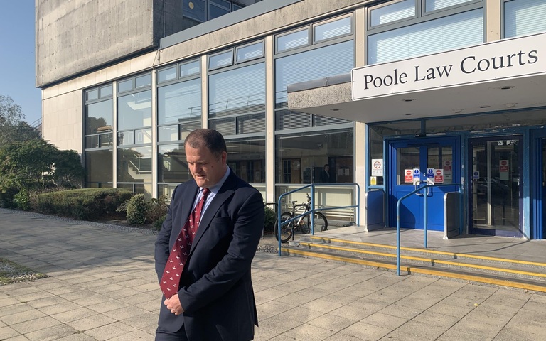 Der britische Militärveteran Adam Smith-Connor