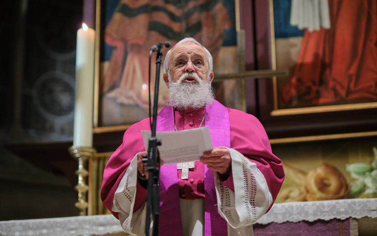 Bischof Dr. Gerhard Feige