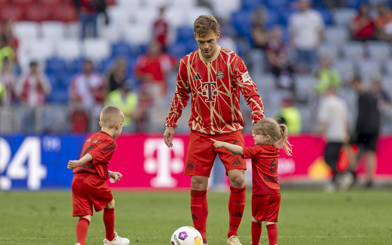 Joshua Kimmich Fußball Kinder Familie Promis
