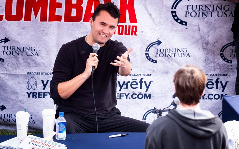 Charlie Kirk diskutiert mit einem Studenten 13.03.2025 University of Tennessee