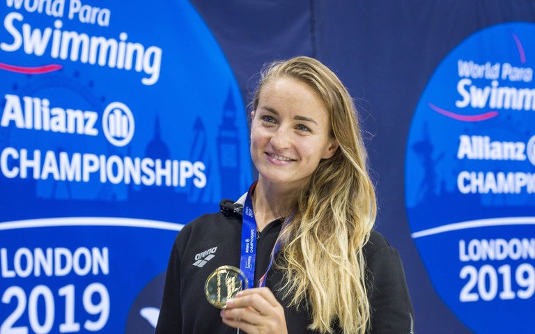 Elena Semechin krawzow schwimmerin