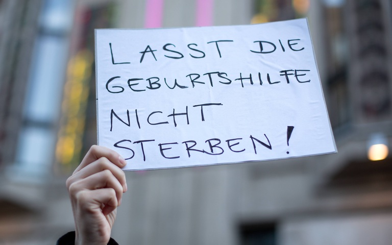 Hebammen Geburtshilfe protest