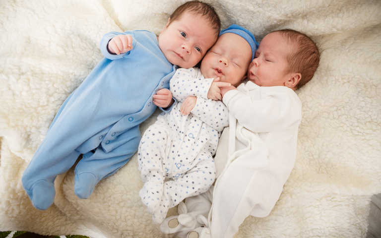 Drillinge drei Babys