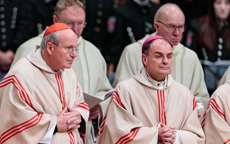 Bischof Ivo Muser (rechts)