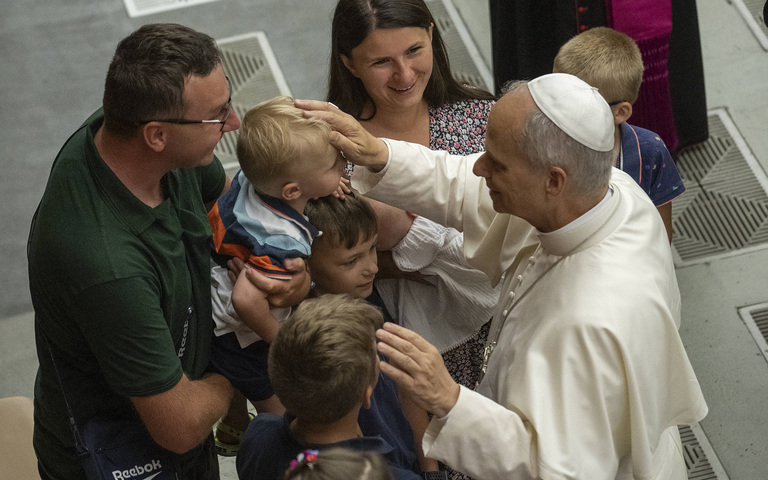 Papst Leo Familien Kinder Babys