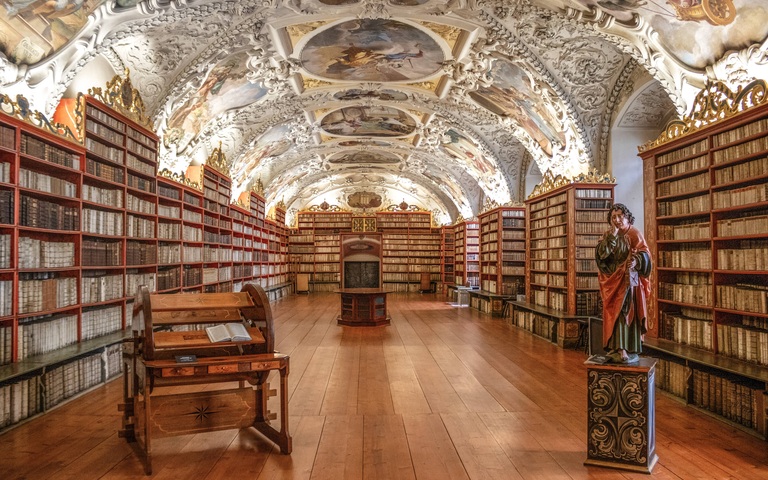 Klosterbibliothek (Symbolbild)