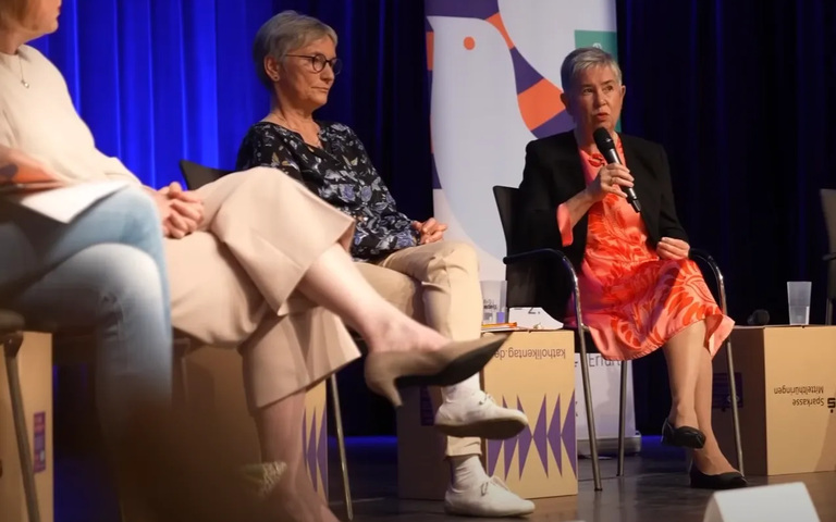 Stetter-Karp bei Podiumsdiskussion