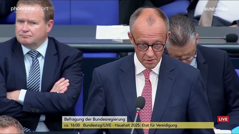 Overlay for YouTube video